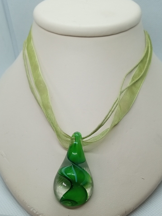 Jewelry - ARTISAM GREEN SWIRL LIFE GLASS DROP